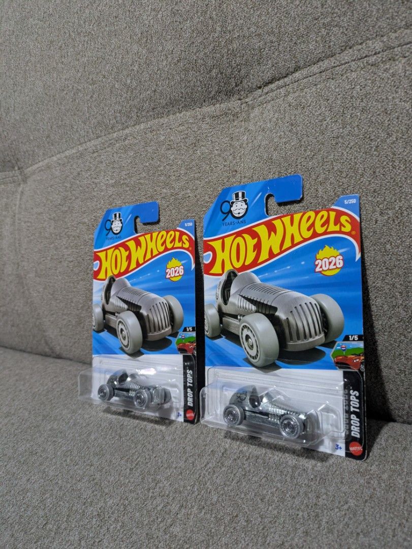 Hot Wheels Drop Tops 2026 (Category: Vehicle & Diecast Models) located in Manila. Submitted by neo921 (Listing ID 1433737168, Image 3). Description: Sold each. 220 if take all. Buyer pays delivery fee. - Hot Wheels Drop Tops 2026 diecast cars - Silver color Pass 'N Go - Original packaging included - Part of the 90th Anniversary series - Each car is marked as 1/6 - Collectible item.