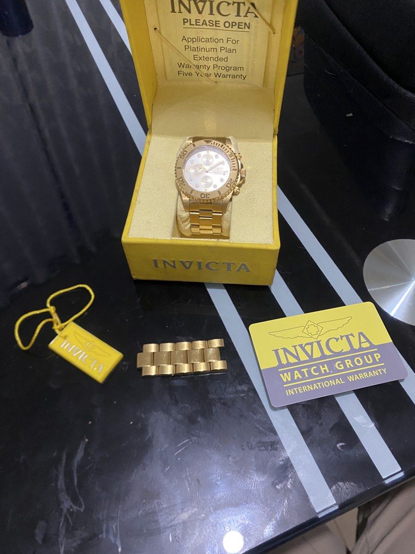 Invicta Pro Diver Chronograph Watch (Category: Men's Watches) located in Baguio. Submitted by josh_alfonso (Listing ID 1433739698, Image 3). Description: Invicta Pro Diver 1774 43.5mm case Quartz movement Rfs: Bought in 2016 but rarely wore it. Issue: Chronograph hands don’t point up anymore when chronograph is not in use. Location: Baguio City Local meetups or shipping via LBC Negotiable.
