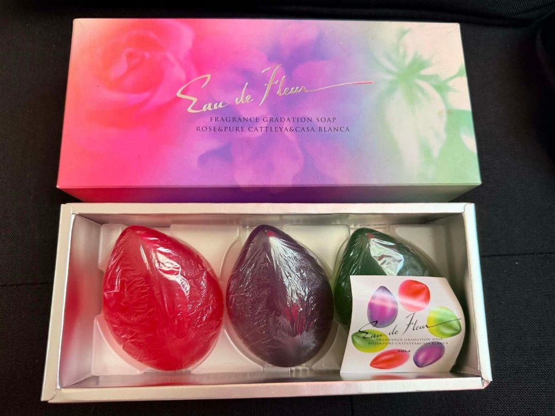 Japan goods- Fragrance & Gradation Soap (Category: Bath) located in Pasig City. Submitted by smartshopping.ph (Listing ID 1433595015, Image 1). Description: Rose and Pure Cattleya and Casa Blanca Soap by Pola - a premium brand in Japan.
