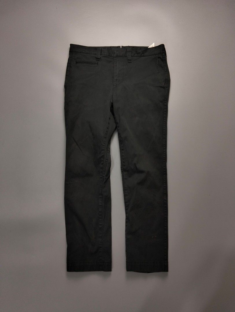 JUNYA WATANABE cdg Man trouser (Category: Trousers) located in Bulacan. Submitted by recycloth_ (Listing ID 1433722402, Image 1). Description: JUNYA WATANABE cdg Man trouser size on tag xs actual waistline : 31-32 length : 34" in good condition no issue hmu!.