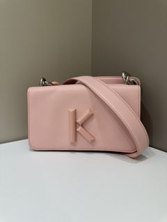 （分類：）位於 。 由 refashhk 提交（商品編號 1433683129，圖片 1）。簡介： 。