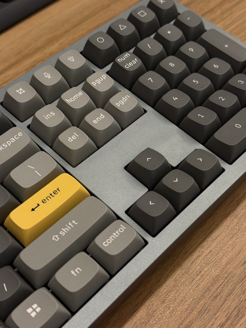Keychron Q6 QMK Custom Mechanical Keyboard439434282418186242