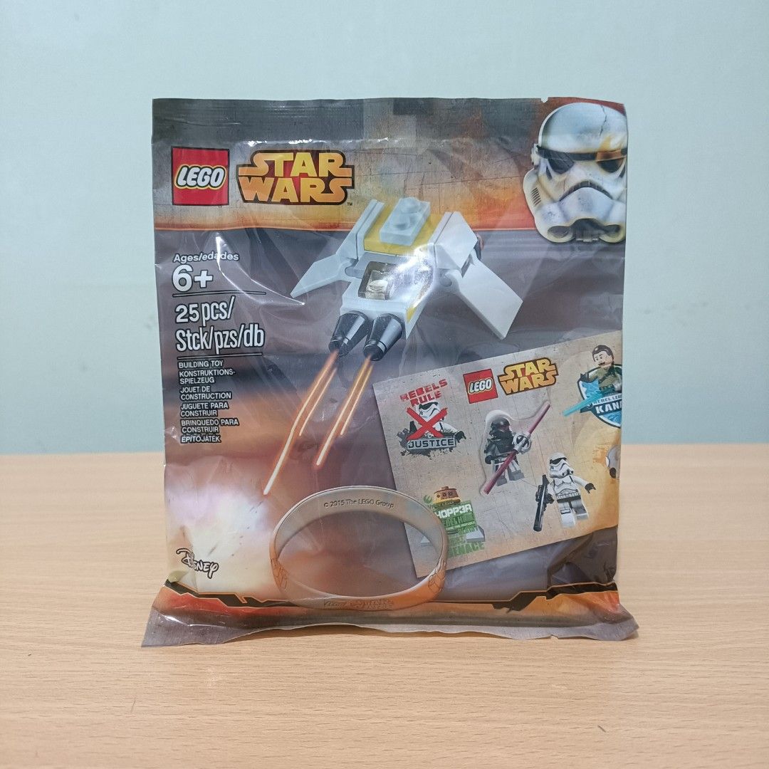 LEGO Star Wars Promotional Polybag (SEALED) (Category: Lego & Building Sets) located in Cavite. Submitted by brick-cardshop.ph (Listing ID 1433726943, Image 2). Description: Condition: Sealed Price: Php 250 Location: Cavite Payment: Gcash or Maya ONLY Shipping: LBC (Lalamove if rush buyer) Feel free to message me if you have any questions. Note: Prices may change without notice. Description: - Lego Star Wars set (25 pieces) - Features a white and