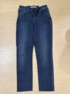 (Category: ) located in . Submitted by secondhandstuffhere (Listing ID 1433709157, Image 1). Description: .
