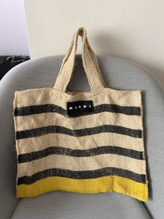 （分類：）位於 。 由 gigisal 提交（商品編號 1433598790，圖片 1）。簡介： 。