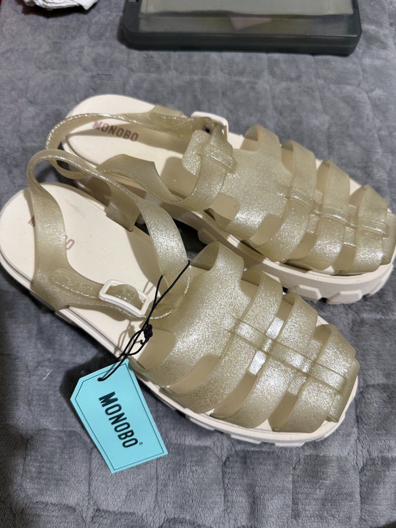 Monobo Milan Plus 2 Silver Beige Jelly Sandals (Category: Flats & Sandals) located in Quezon City. Submitted by vianca13 (Listing ID 1433741000, Image 2). Description: Cute, edgy, comfortable and durable Can be paired with socks or without socks Monobo Jelly sandals #monobo #monobojellysandals #monobos #monobosandals #silvermonobo #silverjellysandals.