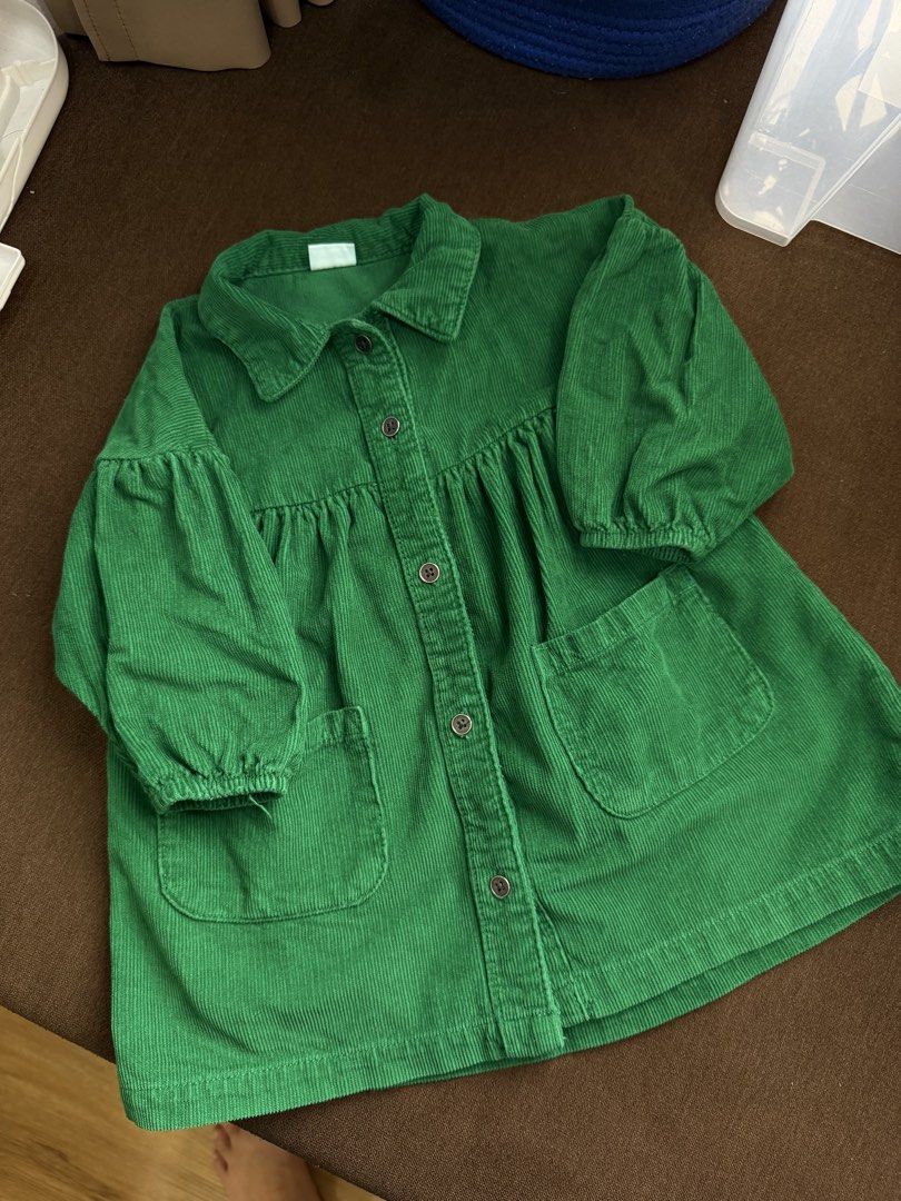 NEXT (Category: Babies & Kids Fashion) located in Johor Bahru. Submitted by dhprelovedandnew (Listing ID 1433623513, Image 3). Description: KINDLY TAKE NOTE THAT THE COLOR MAY BE SLIGHTLY DARKER THAN SHOW IN THE PICTURE WORE TWICE SIZE 9-12M COND LIKE NEW NOT FOR FUSSY BUYER 🙏🏻 NO NEGO 🙏🏻 POSTAGE SM RM8 WM RM15 .
