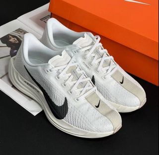 (Category: ) located in . Submitted by solemate7 (Listing ID 1433711615, Image 1). Description: .