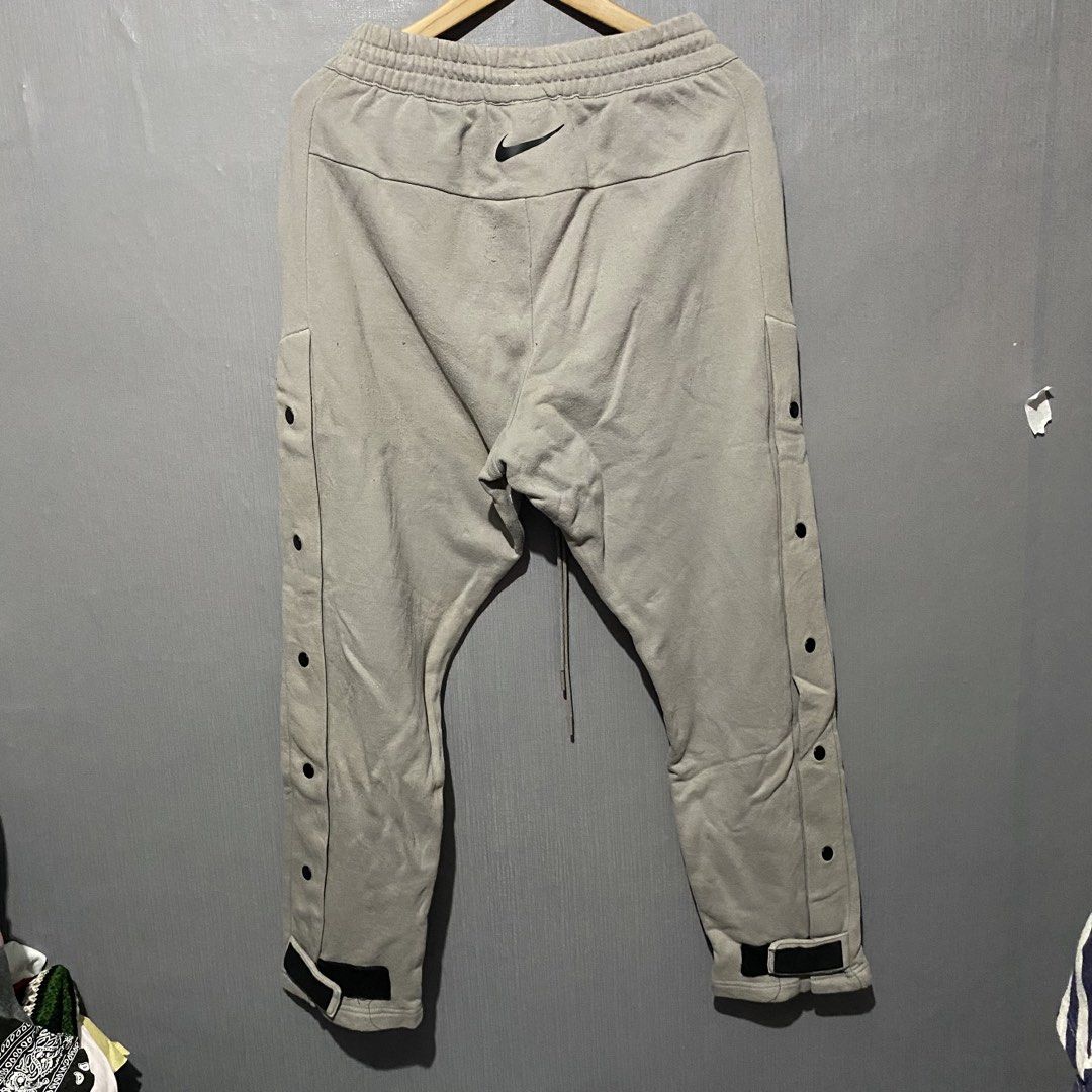 Nike X FOG (Category: Joggers) located in Bacolod City. Submitted by junked.thrifts (Listing ID 1433677644, Image 2). Description: Excellent Condition Size Small Ontag 28-36Waist 38 Length.
