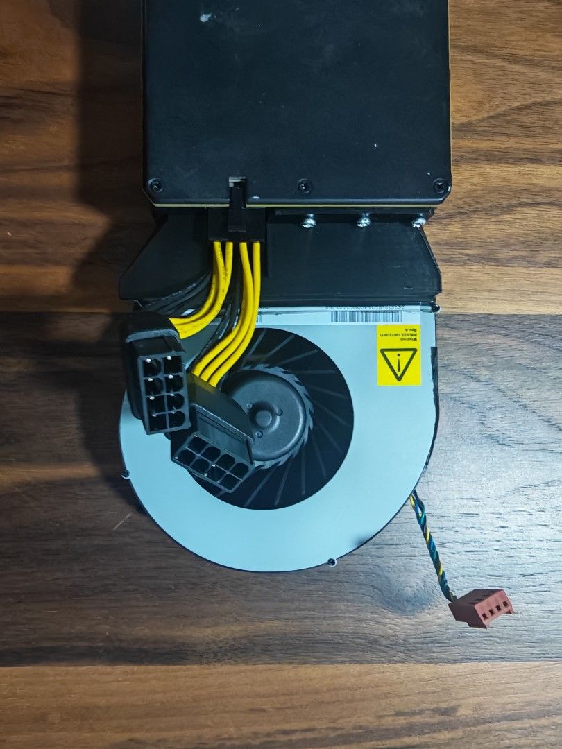 NVIDIA Tesla V100 32GB489824267293829122