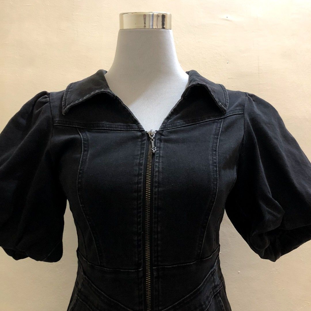 ONLY Jeans Black Denim Dress (Category: Dresses) located in Surigao. Submitted by winterr_solstice (Listing ID 1433727918, Image 3). Description: CONDITION: Like New (10/10) Color: Charcoal Black Size: S-SM Laid flat measurements Bust: 34 inches Waist: 27-28 inches Length: 32 inches * Collared * Zipper Down * Short Sleeves * Puffed Sleeves * Garterized Sleeves * Side Pockets * Semi-Stretchable * Garterized Back Waist * M on Tag * Brand: ONLY JEAN