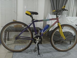 (Category: ) located in . Submitted by amade28.1 (Listing ID 1433618696, Image 1). Description: .