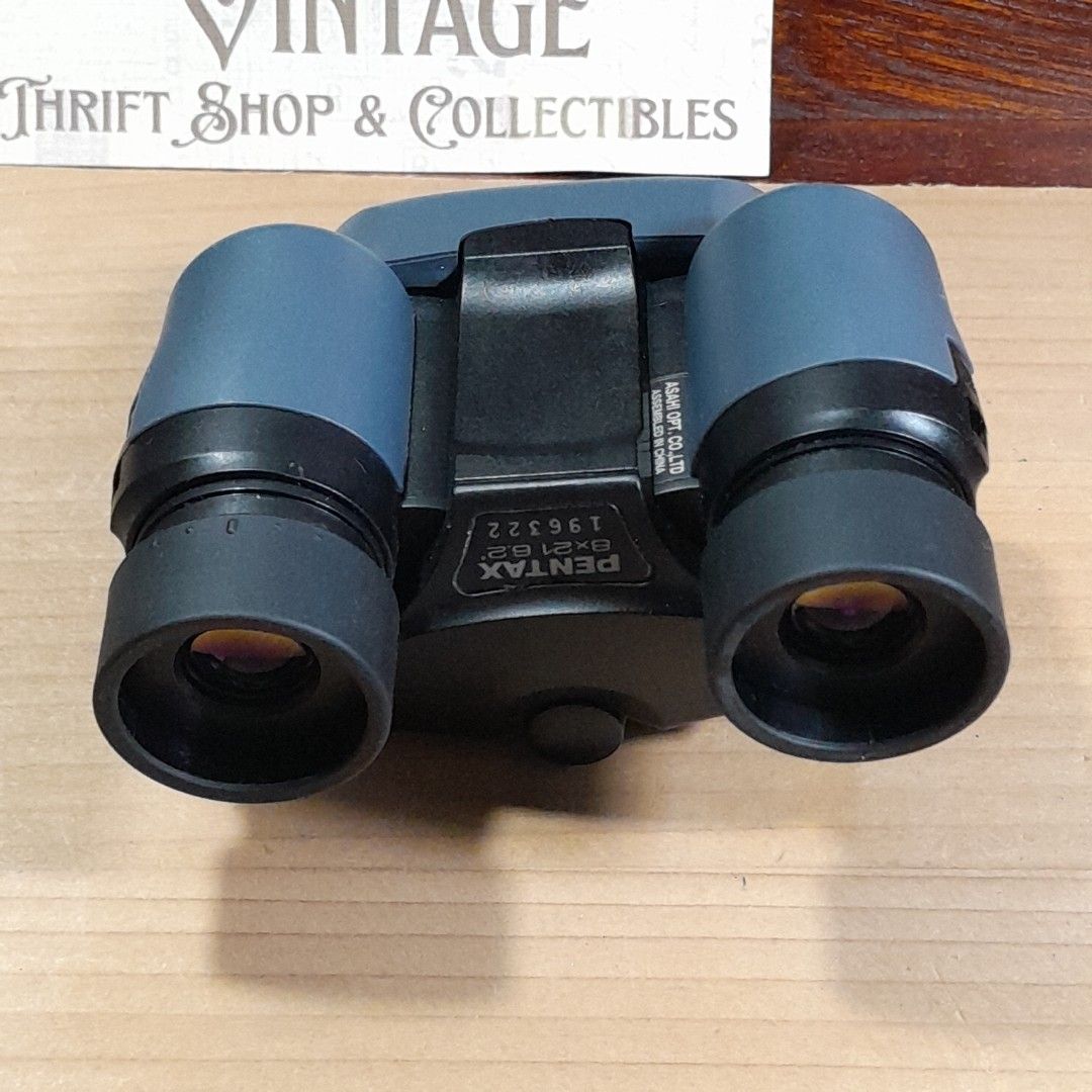 Pentax 8x21 UCF M Compact Binoculars (Category: Lens & Kits) located in Las Pinas. Submitted by 84vintage (Listing ID 1433763086, Image 3). Description: The Pentax UCF 8x is probably one of the best we've reviewed especially at this size. The view has a very nice contrast clean and "bite" with high details. Concerts, birdwatching, or travel will be a new and highly immersive experience plus it fits in a tiny space you cannot Not take it everywher