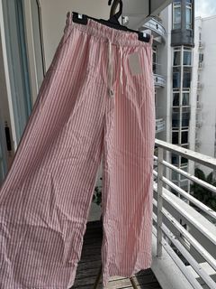 (Category: ) located in . Submitted by rewearabless (Listing ID 1433609340, Image 1). Description: .