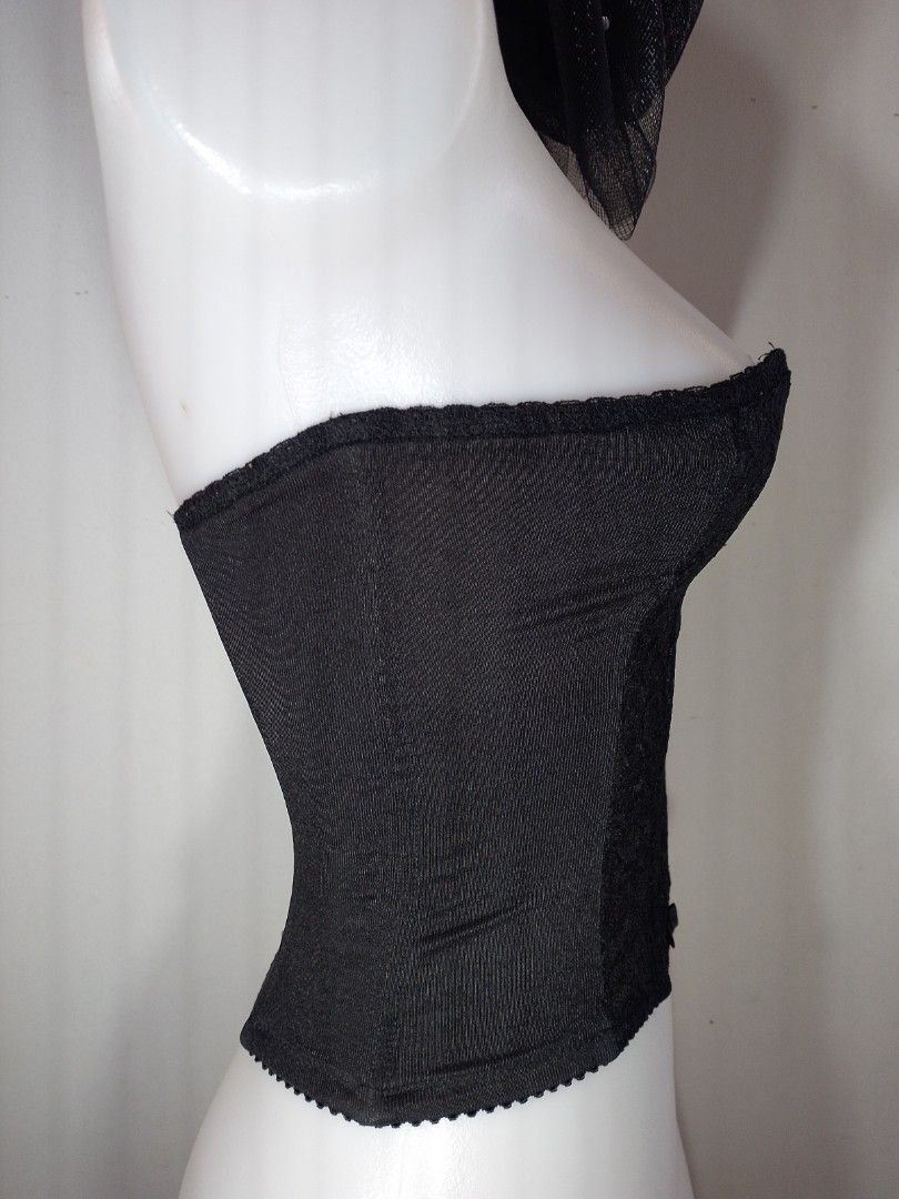 Preloved Black Shaper tube Top (Category: Others Tops) located in Dasmarinas. Submitted by ms.happycorsets (Listing ID 1433596415, Image 2). Description: Preloved Shaper Black Color Can Fit Small size Starting waistline 23-26 inches length 10 inches Stretchable Fabric Has 3 layers of adjustable hooks at the back Has 8 Soft bones with Slight flaws has visible signs of usage on some parts Actual Photo Color may Change due to Camera Flash 💕 Disrega