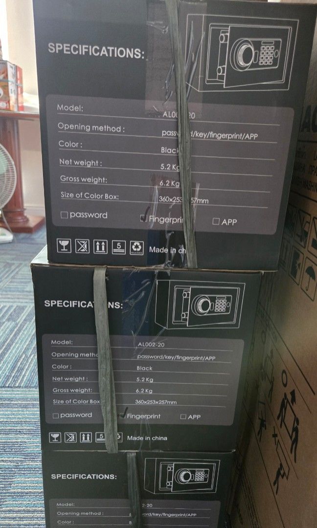Safe box (Category: Safe) located in Makati City. Submitted by melissa12345 (Listing ID 1433690968, Image 2). Description: Brandnew item sealed item 👉Read me 1st 📍Brand new 💯 📍Items on hand ❌ No COD 🏦 MOP bpi/bdo/GCash/maya 📍No return no exchange 📍Payment 1st before delivery 💰Cashless transaction at this moment. ,.