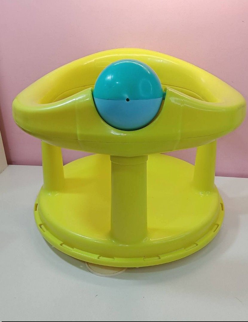 Safety First Swivel Bath Seat (Category: Bathtub & Bath Accessories) located in Pasig City. Submitted by qhuel_4021 (Listing ID 1433731206, Image 1). Description: Safety 1st Swivel Bath Seat preloved from U.K. DETAILS ✅It is designed to provide support for babies who can sit up on their own, typically between 6 and 12 months old. ✅The seat features a 360-degree swivel action to help parents wash their child more easily. ✅It has a rotating ball to