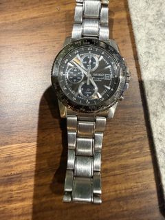 (Category: ) located in . Submitted by hello2alex (Listing ID 1433653084, Image 1). Description: .
