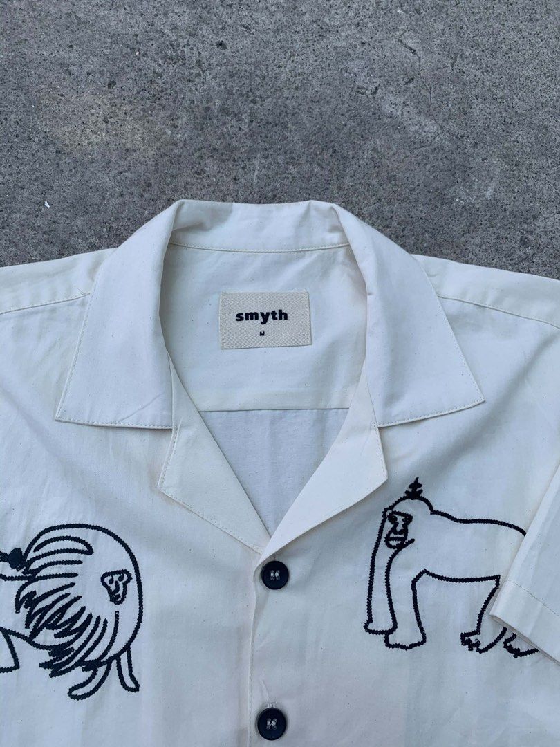 Smyth polo shirt (Category: Formal Shirts) located in Marikina City. Submitted by rafaelchri81117 (Listing ID 1433622628, Image 2). Description: Width 23 Lenght 29.