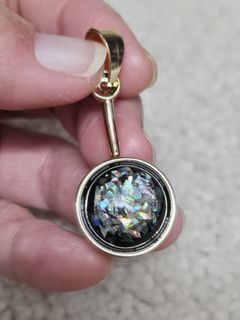(Category: ) located in . Submitted by leathersjewels (Listing ID 1433398318, Image 1). Description: .