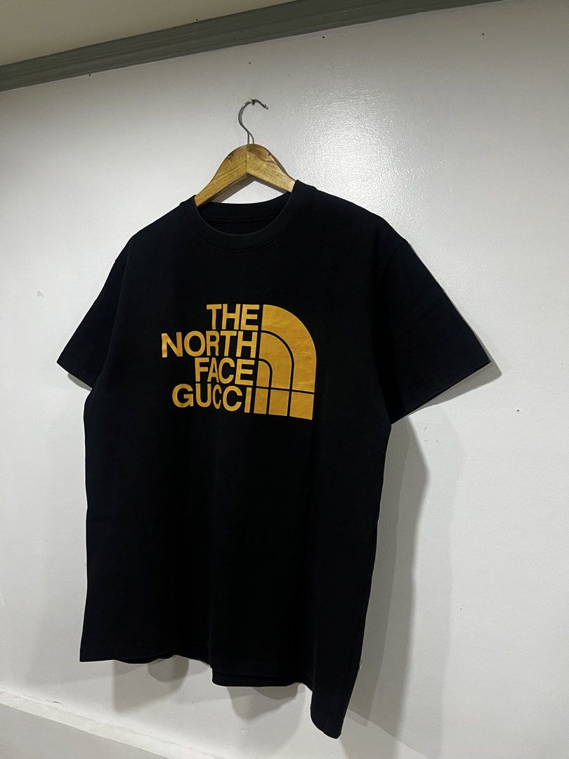 The North Face x Gucci | Logo Tee (Category: Tshirts & Polo Shirts ) located in Taguig. Submitted by shhhhselection (Listing ID 1433641905, Image 2). Description: WTS “The North Face x Gucci | Logo Tee” Large Width - 23” Length - 29” Excellent Condition Cut Tags 998 Pesos Only! 📩 📍Taguig City.