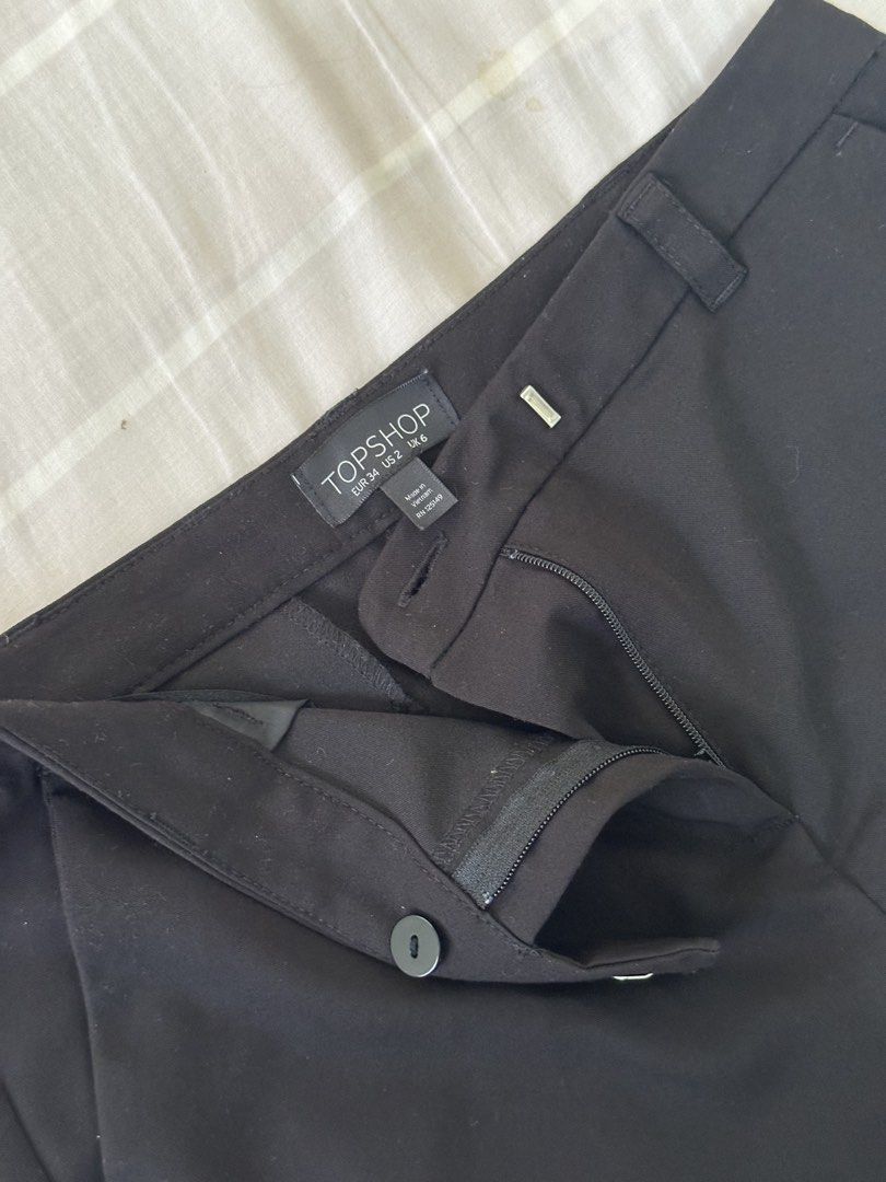 Topshop Trousers (Category: Other Bottoms) located in Angono. Submitted by beamthings (Listing ID 1433603813, Image 2). Description: Topshop Trousers - size XS - used 2x - no issues !!! RFS: moving abroad permanently, everything must go !.