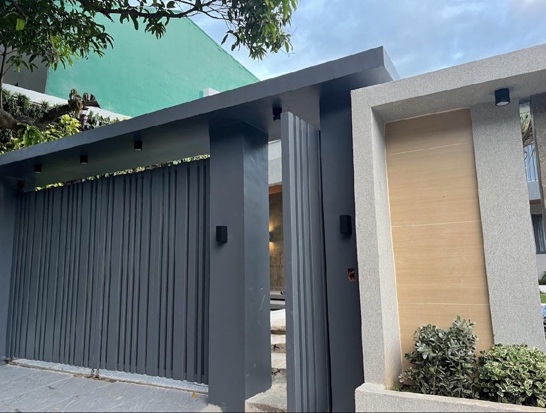 VISTA VERDE EXECUTIVE VILLAGE (Category: House & Lot) located in Taguig. Submitted by monique.theleadrealty (Listing ID 1433673467, Image 2). Description: *❗STILL AVAILABLE - VISTA VERDE EXECUTIVE VILLAGE❗* Property Code: *1741-SHL-VVEV* *Vista Verde Executive Village* 3 Storey 4 Bedroom 4 T&B 1 Parking Floor Area: 385 sq.m. Lot Area: 229 sq.m. Fully Furnished With swimming pool and a heated jacuzzi *Photos*: https://drive.google.com/drive/folder