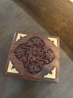 (Category: ) located in . Submitted by k.dailyfinds (Listing ID 1433629214, Image 1). Description: .