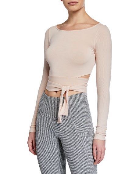 Alo yoga barre long sleeve crop top mauve pink (Category: Activewear) located in Singapore. Submitted by chairman.meow (Listing ID 1433957204, Image 2). Description: No trades Tracked mail $2 or pick up Potong Pasir Size S stretchable Adjustable self tie detail Good condition no defects .