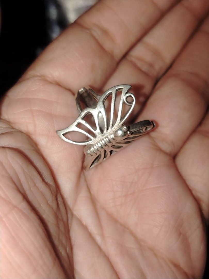 Antique beautiful Butterfly sterling silver 925 Ring (Category: Rings) located in Manila. Submitted by purediamond888 (Listing ID 1433867039, Image 3). Description: - Silver butterfly ring - Features intricate cut-out details - Stylish accessory -Size 7 -4,500 each.