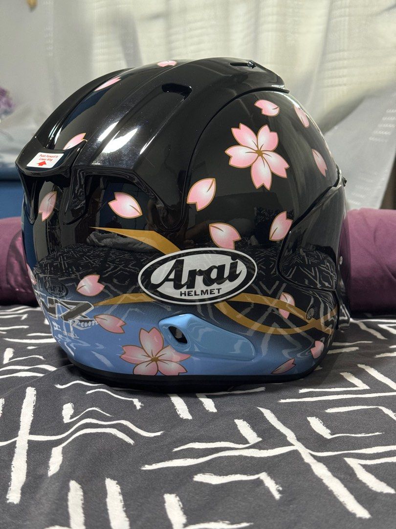Arai VZ Ram Helmet (Category: Motorcycle Apparel) located in Singapore. Submitted by ailecat (Listing ID 1433892691, Image 2). Description: Size fits XL-2XL Selling as bought wrong size Check price for authenticity .