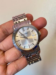 (Category: ) located in . Submitted by borse_de_amore (Listing ID 1433827964, Image 1). Description: .