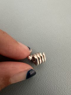 (Category: ) located in . Submitted by myellb (Listing ID 1433812945, Image 1). Description: .
