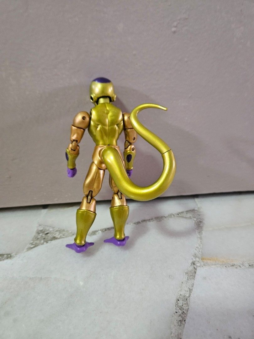 Bandai Dragon Ball Super Dragon Stars Series – Golden Frieza | 6.5-Inch Action Figure (Category: Toy Figures) located in Singapore. Submitted by jalaxy (Listing ID 1433894466, Image 3). Description: Bring unstoppable power to your collection with the Bandai Dragon Ball Super Dragon Stars Golden Frieza Action Figure. Inspired by Frieza’s ultimate transformation in Dragon Ball Super, this officially licensed figure showcases his iconic golden and p