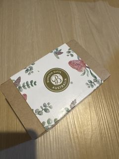 （分類：）位於 。 由 mmmgw 提交（商品編號 1433886715，圖片 1）。簡介： 。