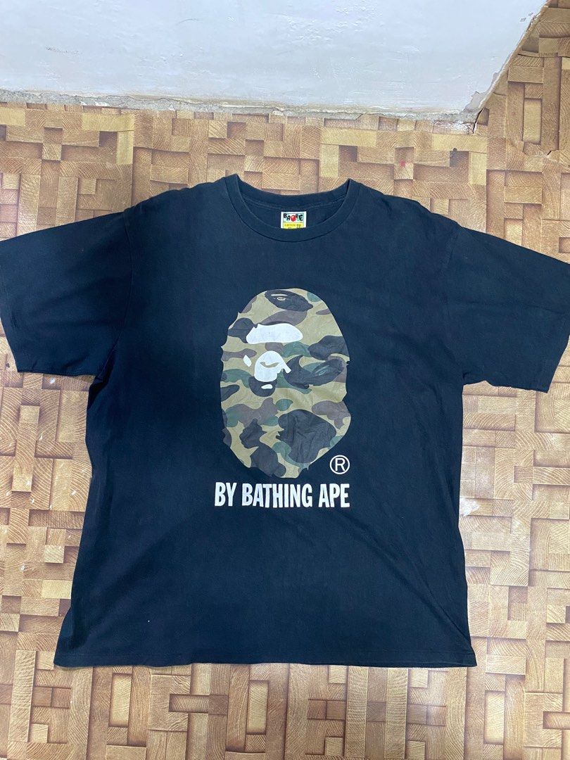 Bape bighead camo (Category: Activewear) located in Manila. Submitted by upcycleutopia_ (Listing ID 1433903733, Image 1). Description: Size 2xl Authentic Issue print chip minimal.