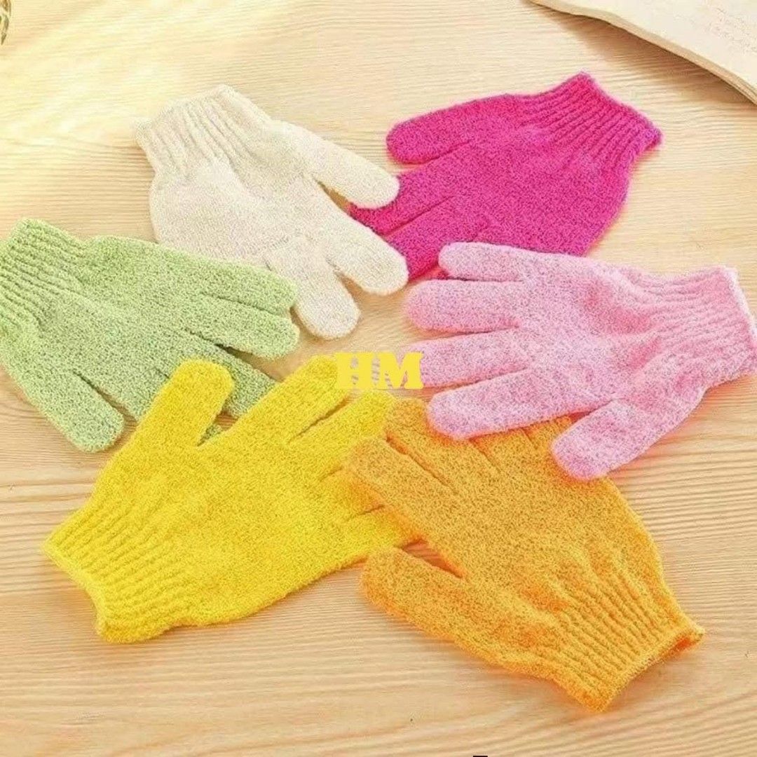 bath gloves scrub (Category: Bath) located in Manila. Submitted by yzcartph (Listing ID 1433834413, Image 2). Description: 1pc 30 10pcs 250.