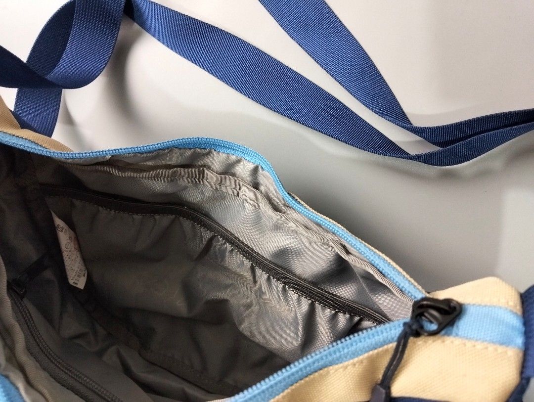 black yak crossbody sling bag (Category: Sling Bags) located in Bulacan. Submitted by recycloth_ (Listing ID 1433863234, Image 3). Description: black yak crossbody sling bag small size in great condition no issue or flaws HMU!.