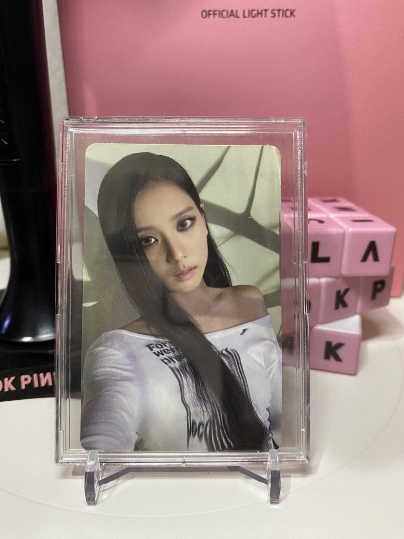 BLACKPINK JISOO- Me Photocard Black Version (Category: K-Wave Merchandise) located in Bauan. Submitted by tmaaap (Listing ID 1433939836, Image 1). Description: -mint condition -10/10 -black version official photocard tags: kpop blackpink jisoo ME black version.