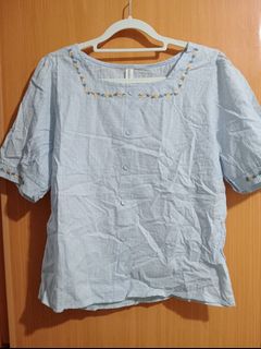 (Category: ) located in . Submitted by niceoutfits (Listing ID 1433947840, Image 1). Description: .
