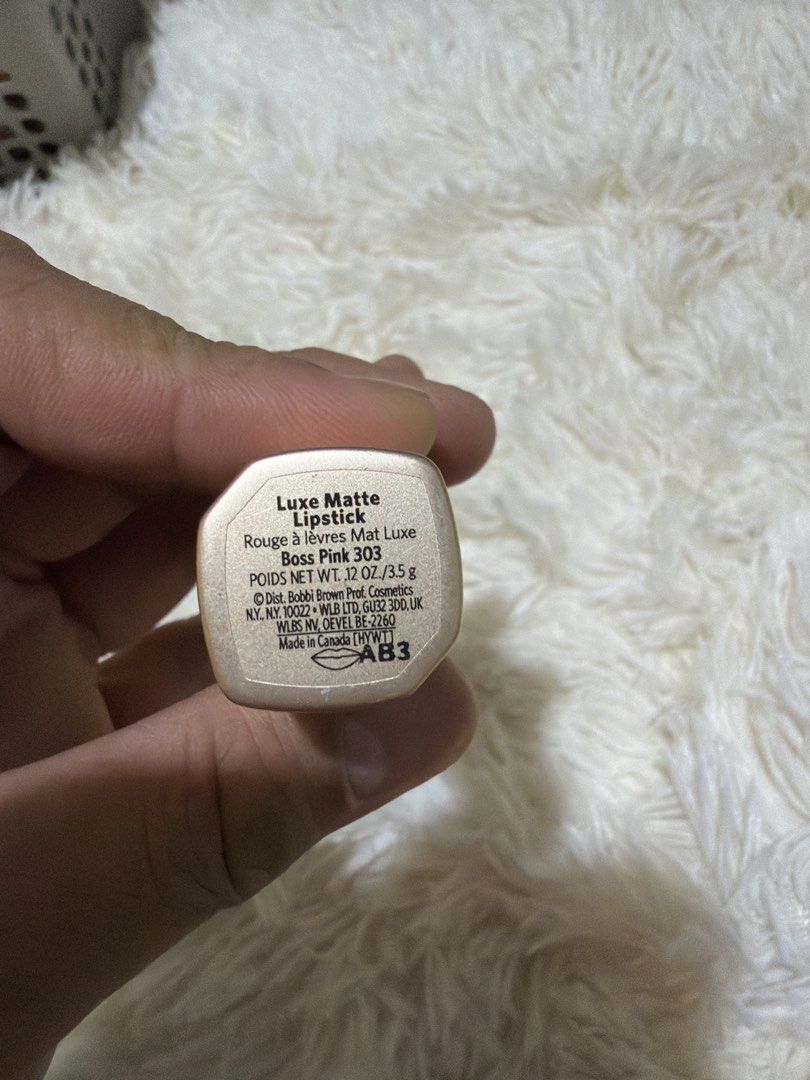Boss Pink Bobbi Brown Lipstick (Category: Makeup) located in Pugo. Submitted by caztraine (Listing ID 1433926795, Image 2). Description: .