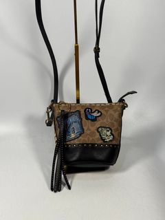 (Category: ) located in . Submitted by THRIFTTHRILLBAGS (Listing ID 1433946111, Image 1). Description: .