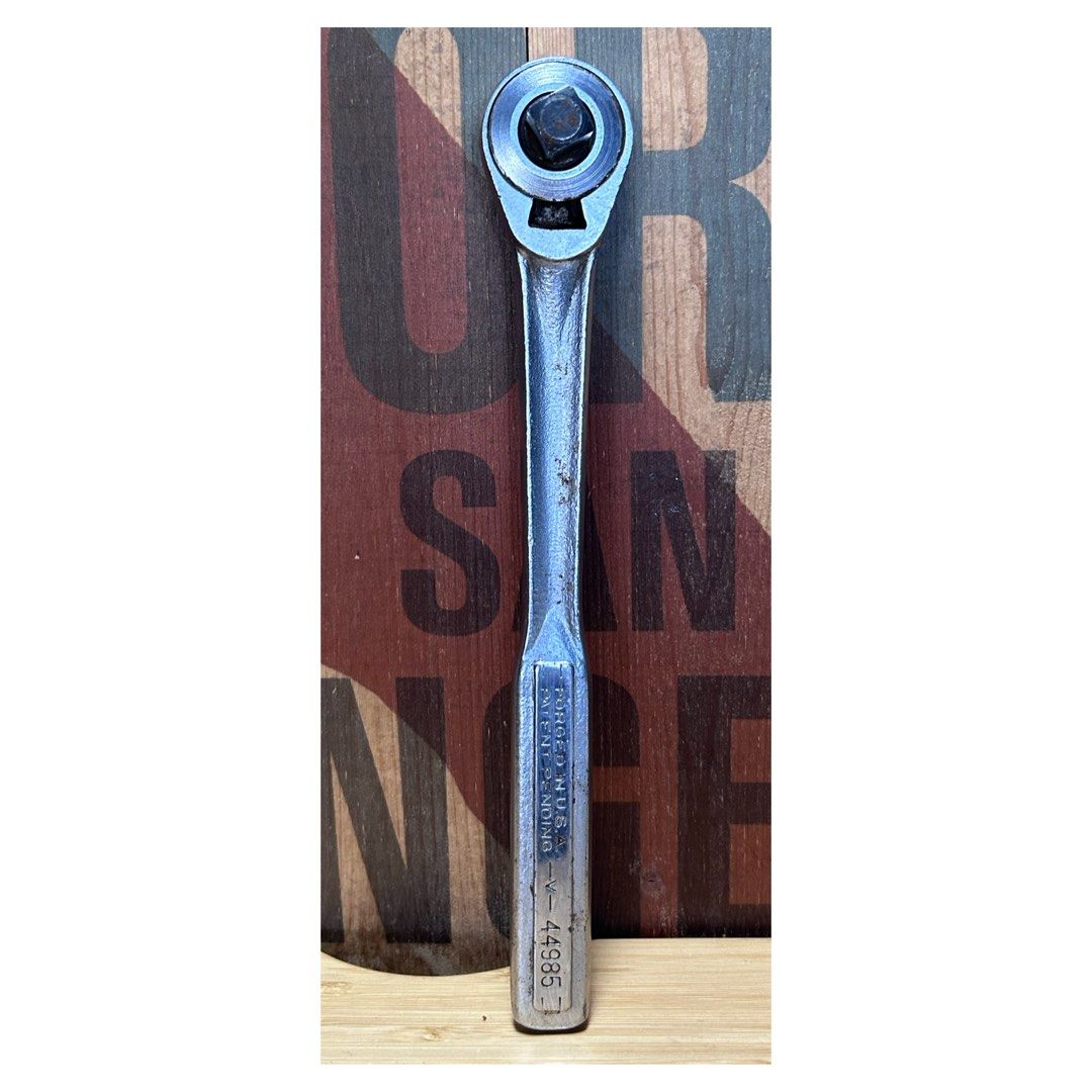 Craftsman USA Vintage 1/2” Drive Ratchet Quick Release (Category: Construction Tools & Equipment) located in Pasig City. Submitted by califinestcollectibles (Listing ID 1433857099, Image 3). Description: Craftsman USA Vintage 1/2” Drive Ratchet Quick Release and 3/8 inch Craftsman USA Drive Ratchet HT#0085 •1/2” Drive Ratchet - 1599 pesos •3/8 Drive Ratchet - 1400 pesos •1/2 44975 - 1599 pesos •1/4 drive ratchet VM 44807 - 1200 pesos Original/Aut