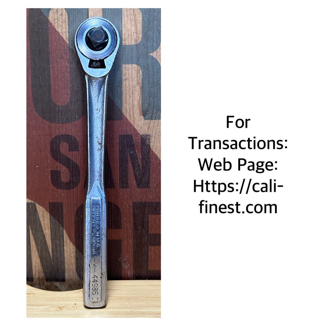 Craftsman USA Vintage 1/2” Drive Ratchet Quick Release (Category: Construction Tools & Equipment) located in Pasig City. Submitted by califinestcollectibles (Listing ID 1433857099, Image 1). Description: Craftsman USA Vintage 1/2” Drive Ratchet Quick Release and 3/8 inch Craftsman USA Drive Ratchet HT#0085 •1/2” Drive Ratchet - 1599 pesos •3/8 Drive Ratchet - 1400 pesos •1/2 44975 - 1599 pesos •1/4 drive ratchet VM 44807 - 1200 pesos Original/Aut