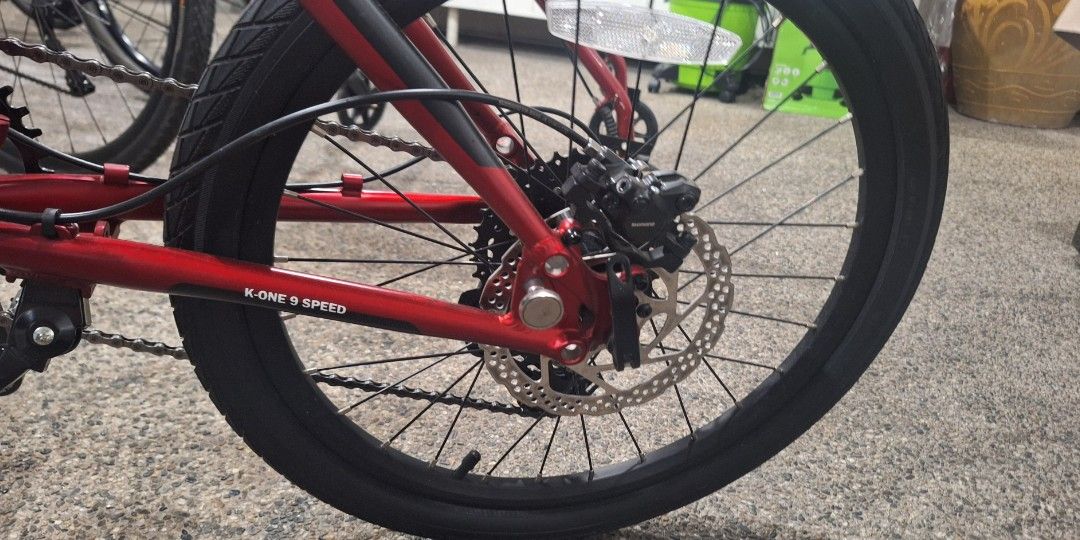 DAHON K-ONE GLO (Category: Bicycles) located in Quezon City. Submitted by adzavala66 (Listing ID 1364825525, Image 3). Description: Slightly used. Upgrades of 1x9 Shimano Cues Group Set and Shimano MT200 Hydraulic Brakes amounting P6K+..