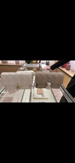 (Category: ) located in . Submitted by amalstella (Listing ID 1433800307, Image 1). Description: .