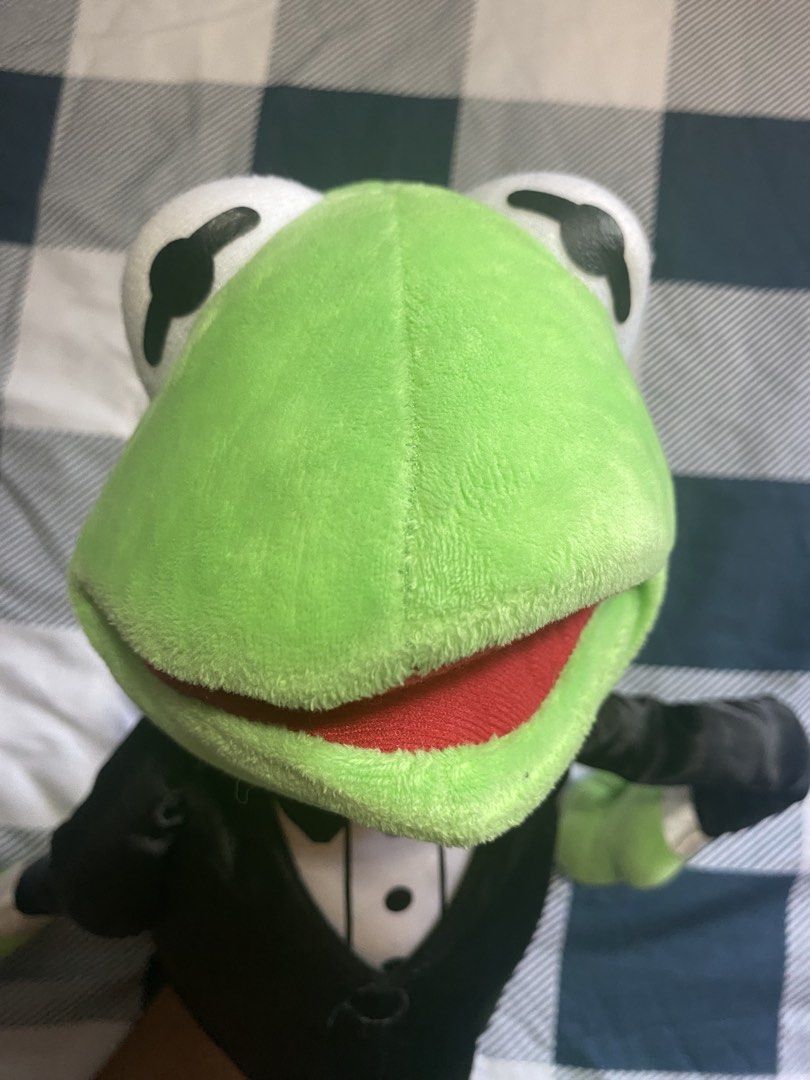 Disney Kermit the Frog Plush Toy (Category: Plushies & Soft Toys) located in Kalibo. Submitted by ollie_stuffshop (Listing ID 1433828829, Image 3). Description: H: 62 cm, W: 20 cm Before you send your inquiries: ❗️Last Price is already posted ❗️Manage your expectations, WYSIWYG ❗️Some may need washing - Kermit the Frog plush toy - Dressed in a black tuxedo - Features green body, red mouth, and white eyes - Long arms and legs with green hands and 