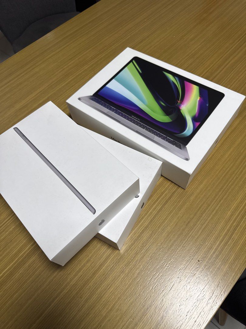 EMPty Box463708510634659840