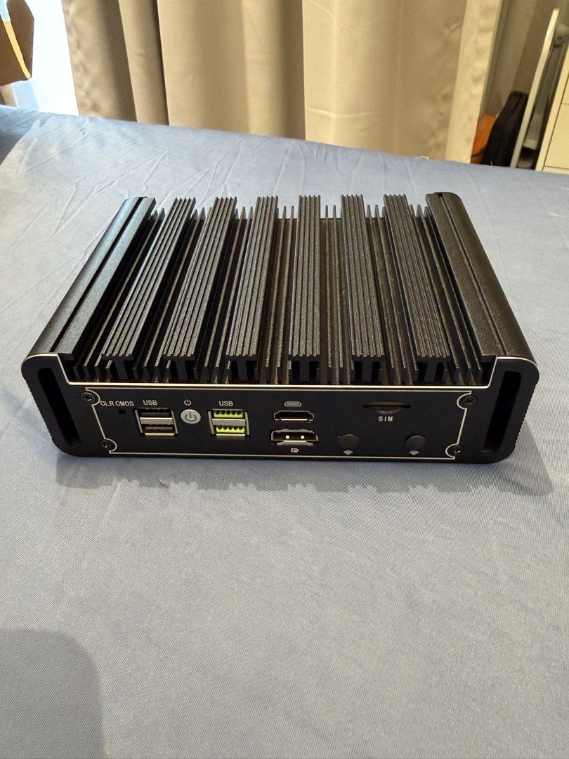 Fanless N100 Mini PC (4x2.5GB ports) 8gb DDR5 
