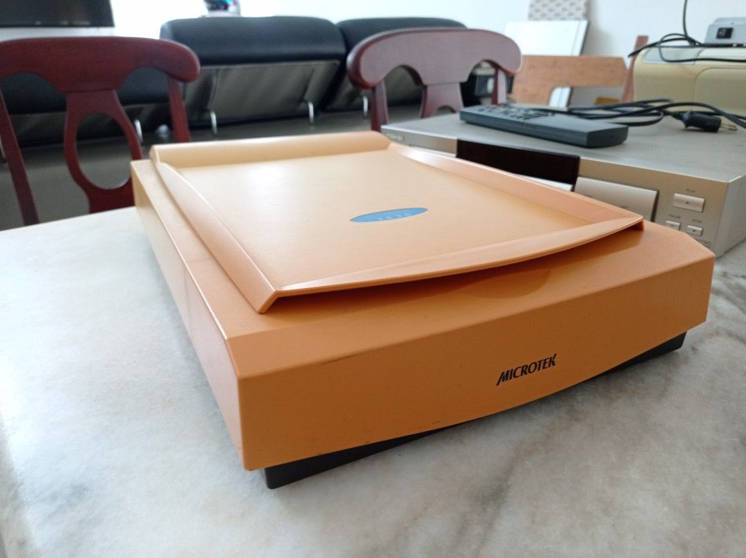 Flatbed Scanner (Category: Printers, Scanners & Copiers) located in Sungai Petani. Submitted by wholesaler.malaysia (Listing ID 1433649896, Image 1). Description: Microtek ScanMaker 3630 - flatbed scanner - desktop Jual sebagai part sebab tak check. Tak tau rosak atau ok SYSTEM REQUIREMENTS Min RAM Size32 MB OS Required Microsoft Windows 2000, Microsoft Windows 98/ME Self pickup di Roseville Bandar Puteri Jaya Sungai Petani Kedah 0*1*3*4*5*6*2*8*